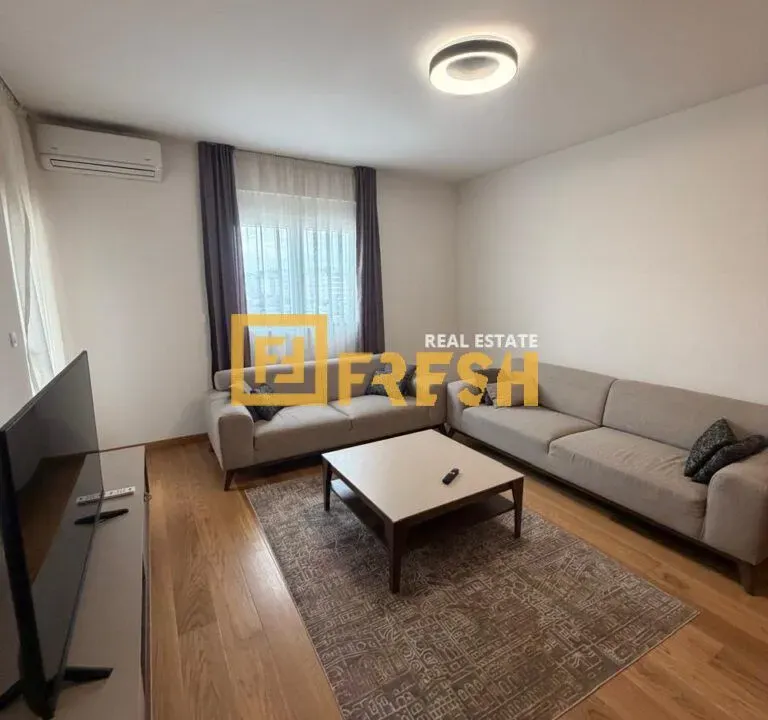 Rent, two bedroom apartment, 75m², City Kvart, Podgorica