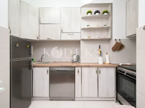 Izdavanje, garsonjera, 30m², Stara Varoš, Podgorica - image 3