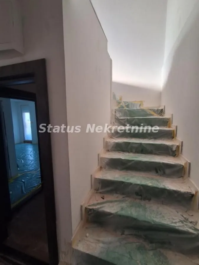 Sale, four bedroom apartment, 65m², Veternik, Novi Sad Sve Podlokacije