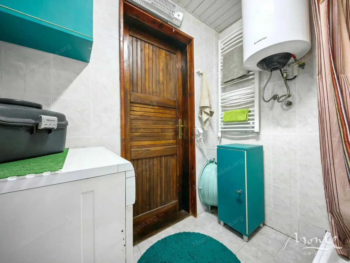 Prodaja, kuća, 100m², Motički gaj, Žabljak