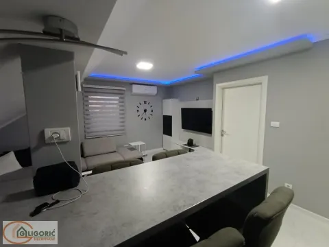 Sale, house, 346m², Strelište, Pančevo - image 15