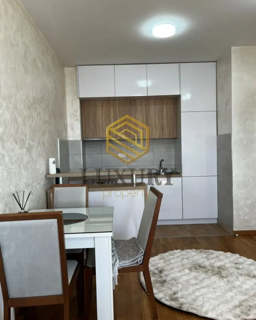 Prodaja, jednosoban stan, 43m², Stari Aerodrom, Podgorica