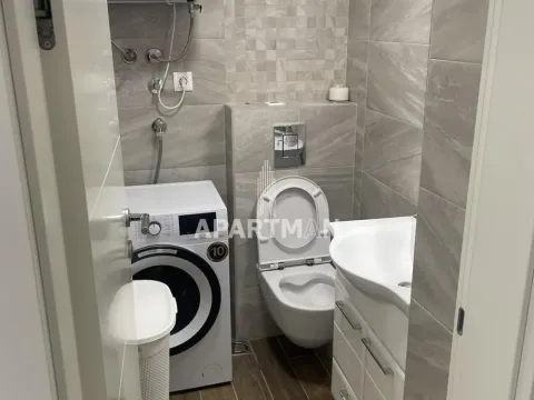 Rent, four bedroom apartment, 78m², Tašmajdan, Palilula Sve Podlokacije - image 8
