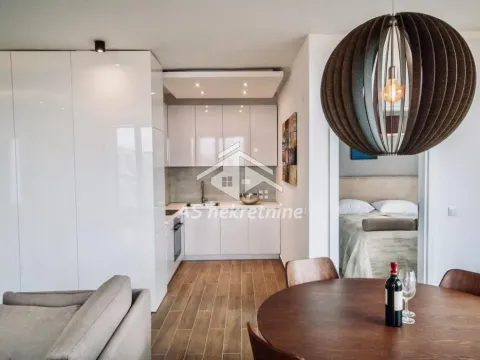 Izdavanje, trosoban stan, 92m², Čubura, Beograd - image 5