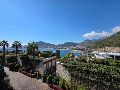 Sale, two bedroom apartment, 141m², Budva, Crna Gora - image 12