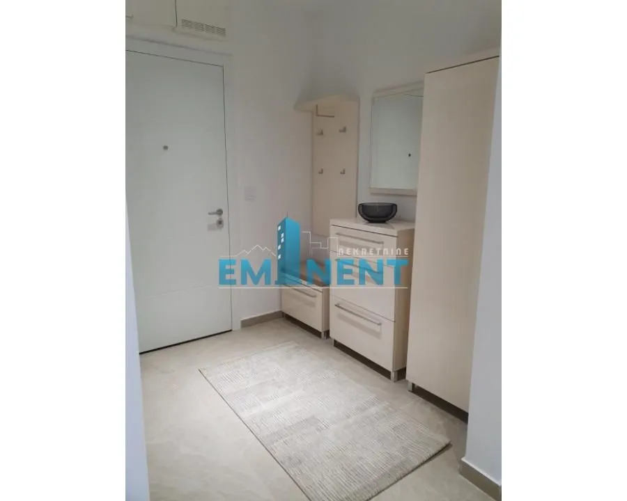 Rent, four bedroom apartment, 100m², Novi Beograd Blok 65, Novi Beograd Sve Podlokacije