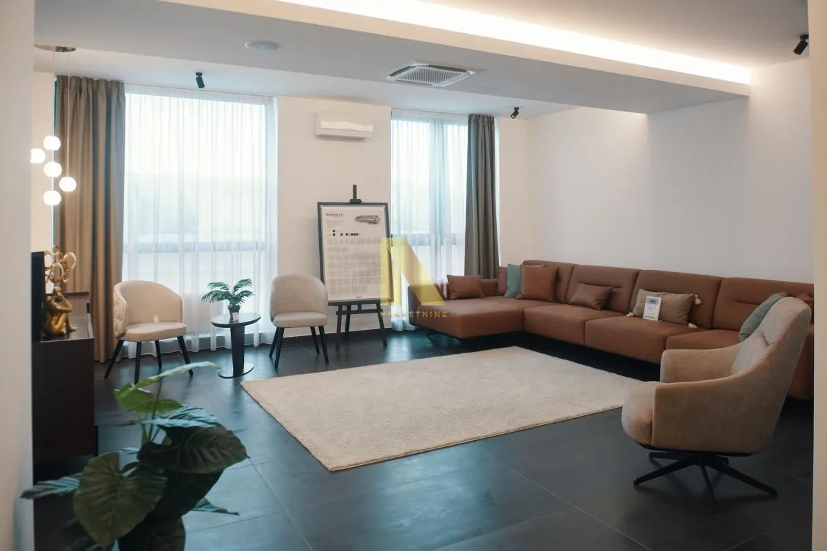 Rent, office space, 443m², Bulevar Evrope, Novi Sad Sve Podlokacije