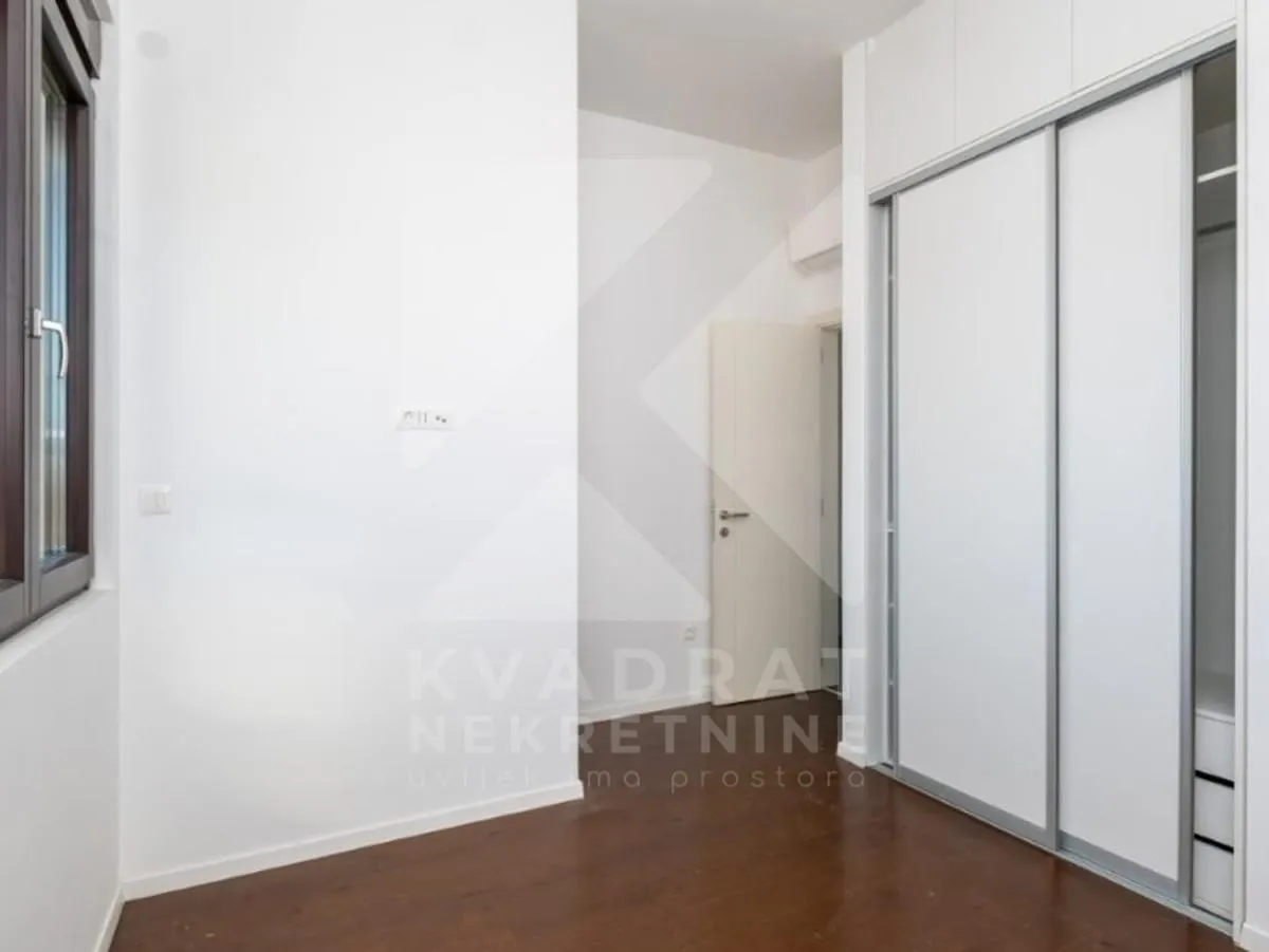 Prodaja, trosoban stan, 96m², Gornja Gorica, Podgorica