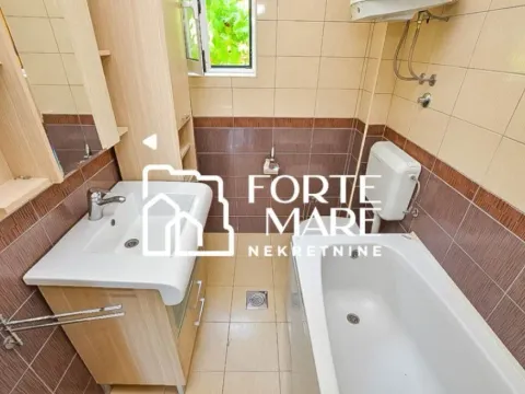 Prodaja, kuća, 110m², Njivice, Herceg Novi - image 13