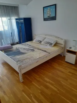 Rent, two bedroom apartment, 65m², Kod Big Fashion-a, Podgorica - image 3