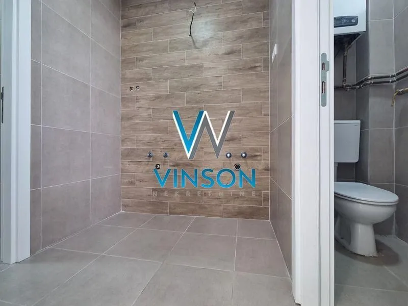 Rent, office space, 950m², Adamovićevo Naselje, Novi Sad Sve Podlokacije