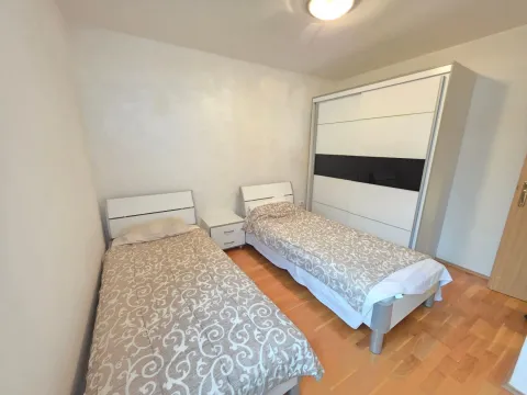 Prodaja, trosoban stan, 100m², Petrovac, Budva - image 8