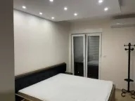 Izdavanje, trosoban stan, 100m², City Kvart, Podgorica - image 6