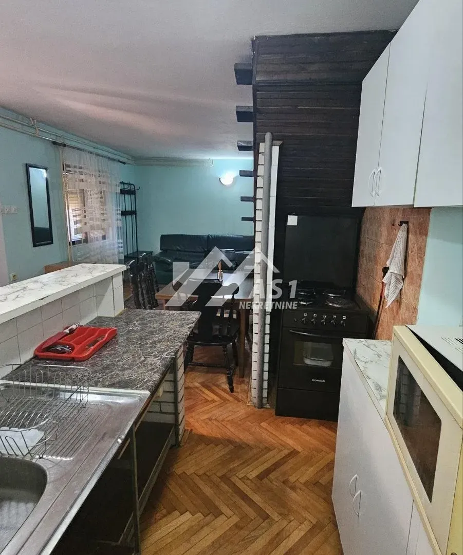 Izdavanje, kuća, 80m², Podbara, Novi Sad Sve Podlokacije