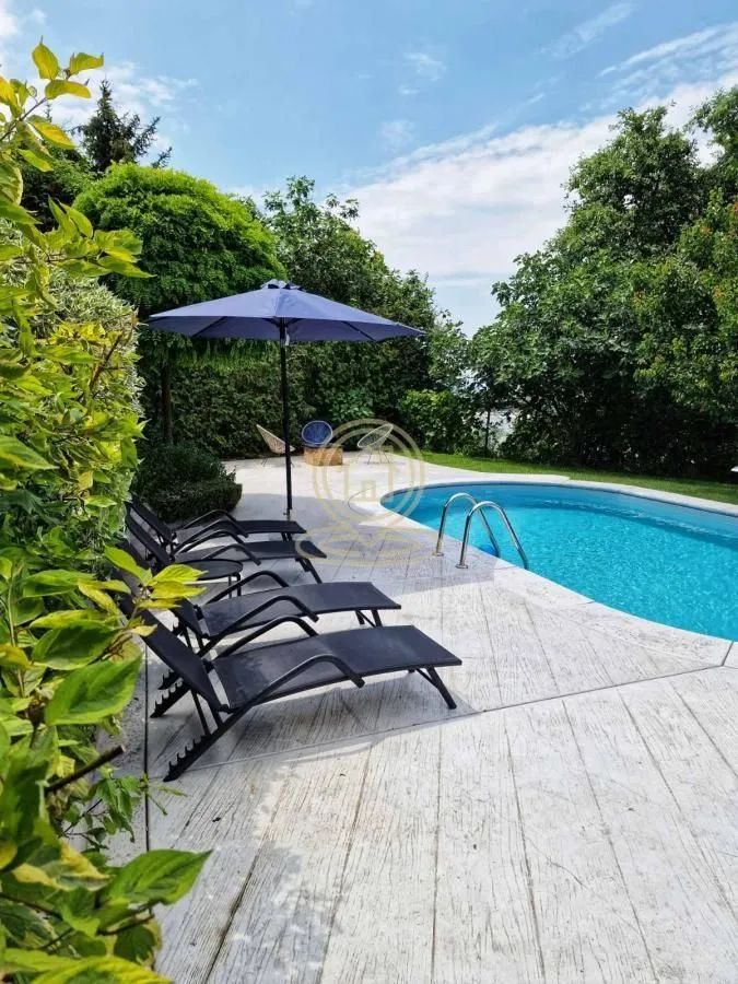 Izdavanje, kuća, 100m², Petrovaradin, Novi Sad