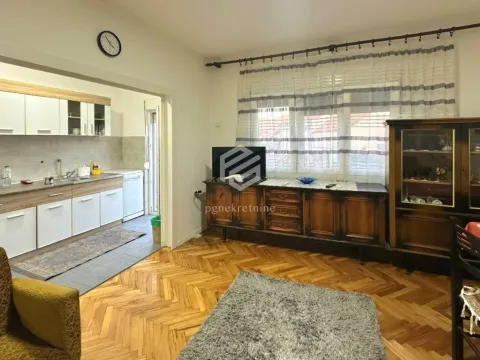 Prodaja, trosoban stan, 100m², Zagorič, Podgorica - image 2