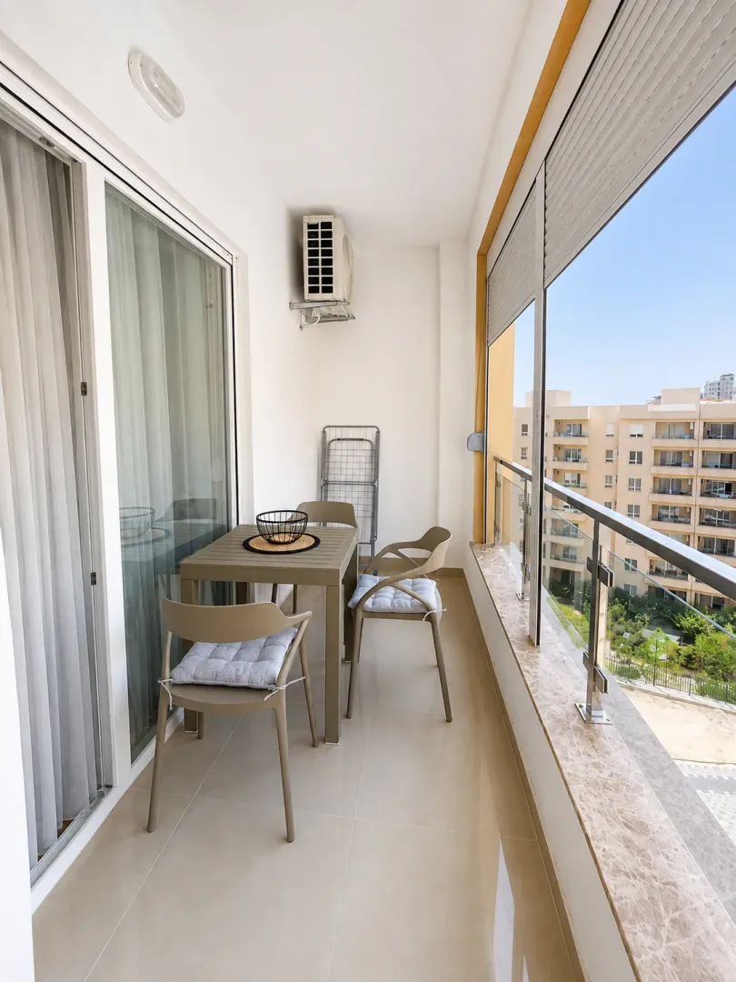 Rent, one bedroom apartment, 43m², Bečići, Budva