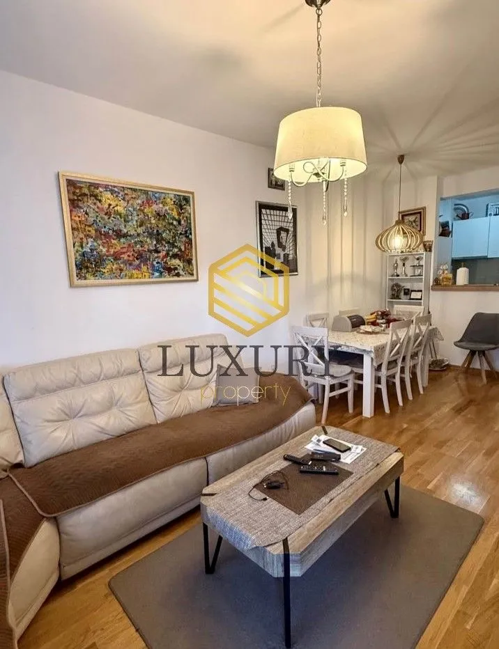 Prodaja, jednosoban stan, 51m², Tuški Put, Podgorica