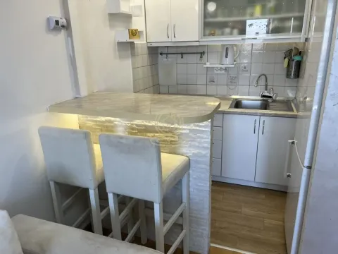 Rent, two bedroom apartment, 40m², Brace Jerković, Voždovac Sve Podlokacije - image 5