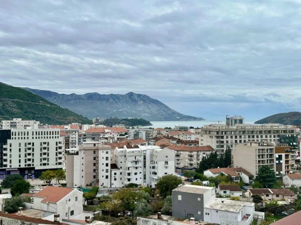 Prodaja, dvosoban stan, 69m², Dubovica, Budva