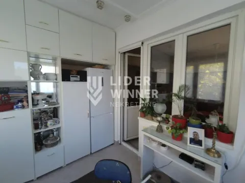 Prodaja, dvosoban stan, 52m², Karaburma, Palilula Sve Podlokacije - image 14