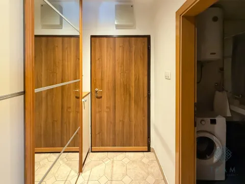 Rent, one bedroom apartment, 40m², Preko Morače, Podgorica - image 9