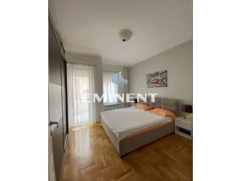 Rent, two bedroom apartment, 52m², Vračar Hram, Vračar Sve Podlokacije - image 7