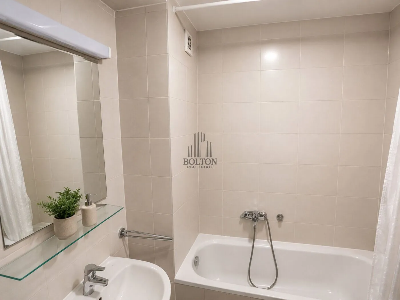 Rent, two bedroom apartment, 60m², Novi Beograd Sve Podlokacije, Beograd