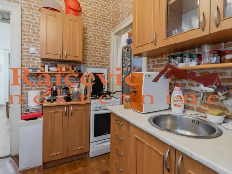 Prodaja, trosoban stan, 83m², Stari Grad, Beograd - image 9