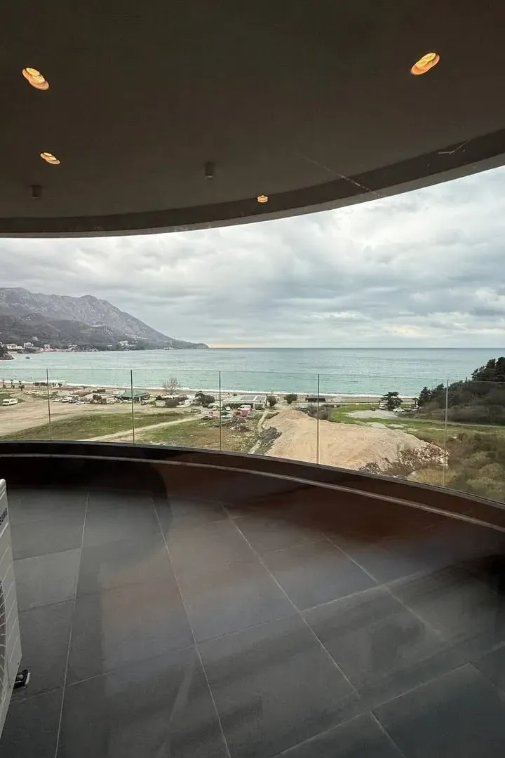Sale, two bedroom apartment, 116m², Bečići, Budva