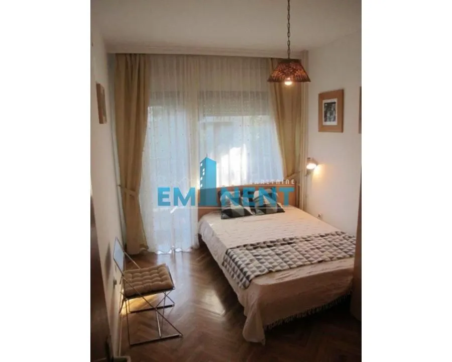 Rent, three bedroom apartment, 90m², Savski Venac, Beograd