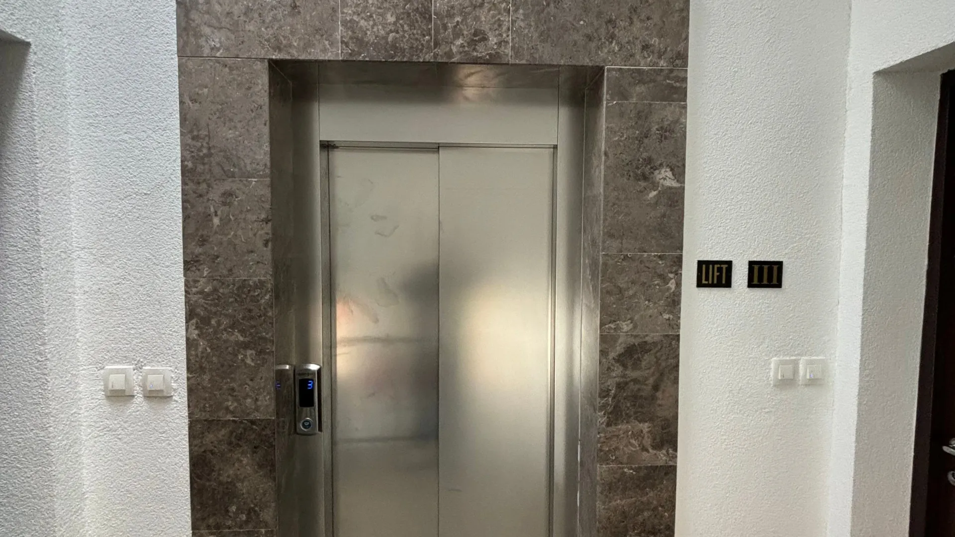 Rent, two bedroom apartment, 65m², Pržno, Budva