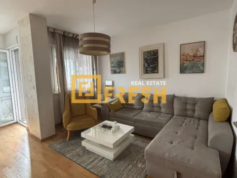 Rent, one bedroom apartment, 51m², Dalmatinska ulica, Podgorica - image 1