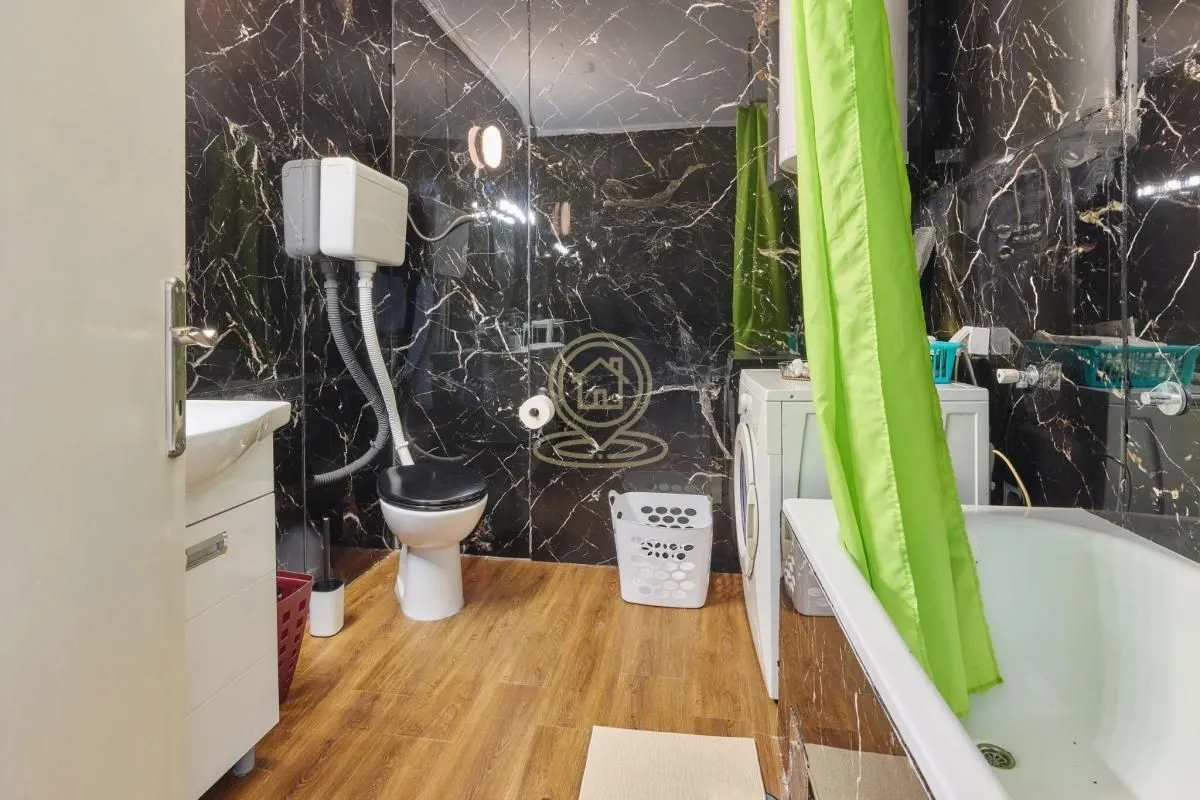 Rent, two bedroom apartment, 55m², Savski Venac, Beograd