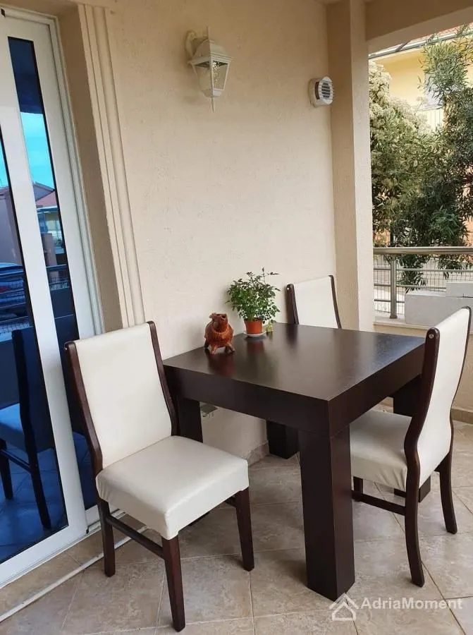 Sale, three bedroom apartment, 121m², Petrovac, Budva