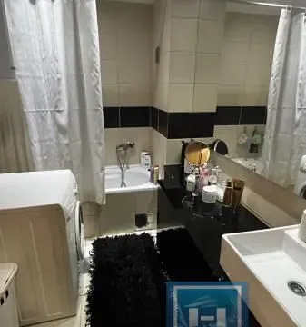 Prodaja, trosoban stan, 71m², Centar, Jagodina - image 12