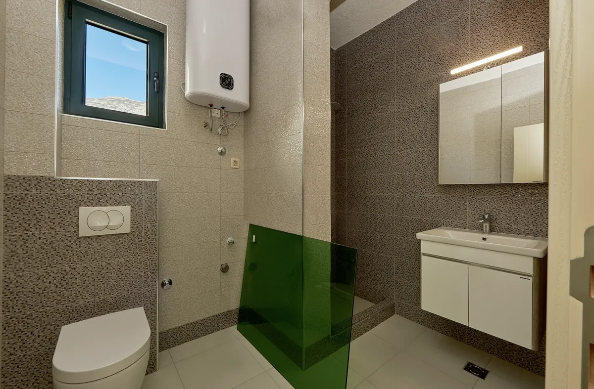 Sale, two bedroom apartment, 63m², Bečići, Budva
