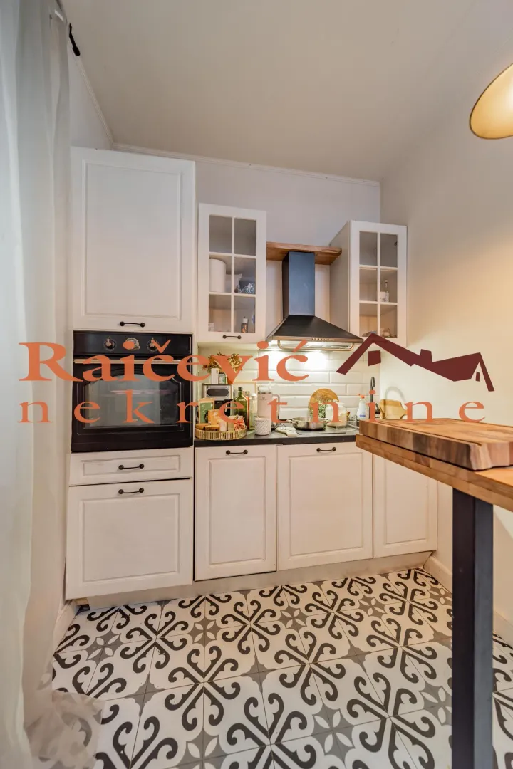 Prodaja, dvosoban stan, 40m², Stari Grad, Beograd