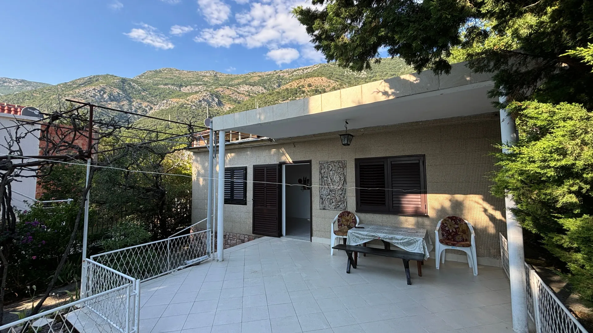 Prodaja, kuća, 62m², Sutomore, Bar