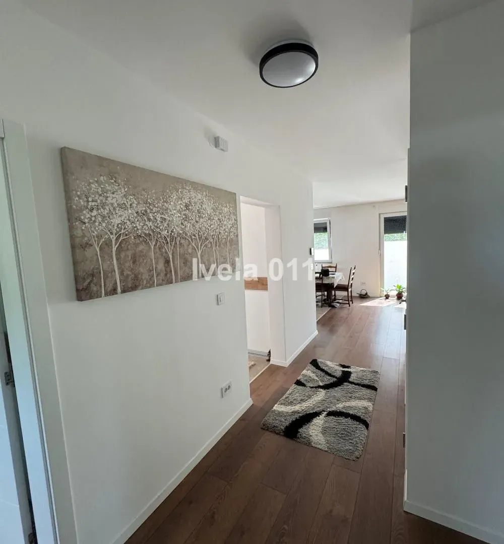 Sale, house, 120m², Voždovac Sve Podlokacije, Beograd