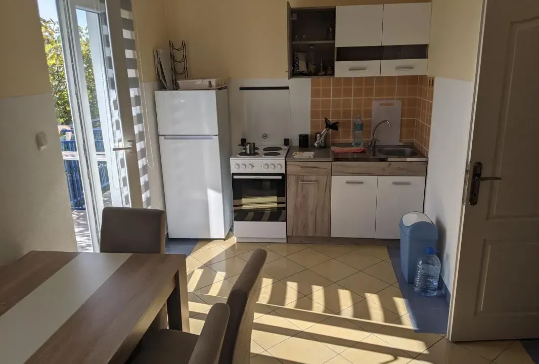 Rent, one bedroom apartment, 54m², Bijela, Herceg Novi
