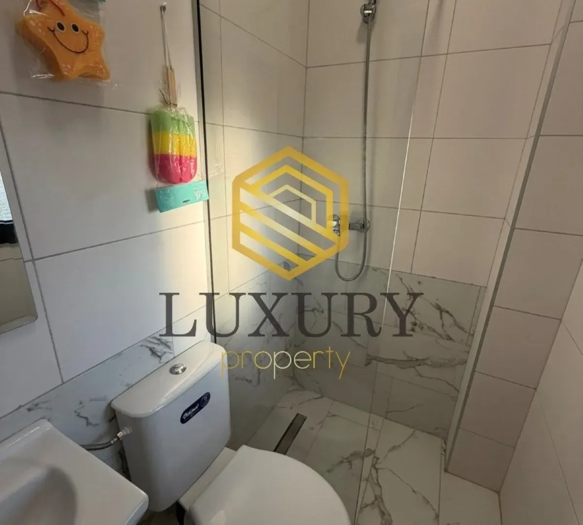 Izdavanje, jednosoban stan, 37m², Murtovina, Podgorica
