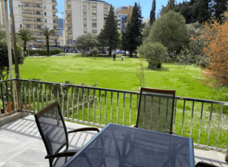 Rent, apartment, 100m², Centar, Budva