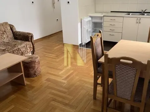 Izdavanje, jednosoban stan, 39m², Socijalno, Novi Sad Sve Podlokacije - image 2