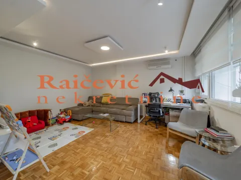 Izdavanje, dvosoban stan, 60m², Novi Beograd Blok 21, Novi Beograd Sve Podlokacije - image 2