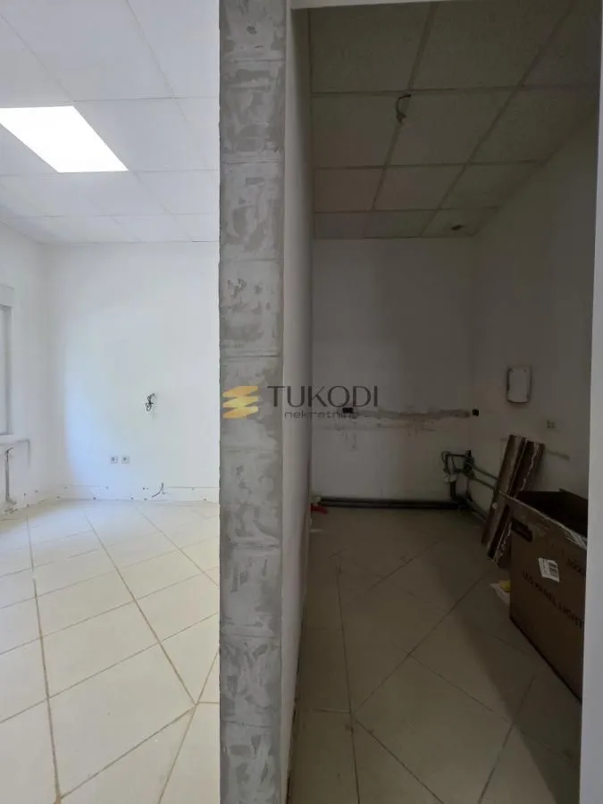 Rent, office space, 86m², Novi Beograd Blok 22, Novi Beograd Sve Podlokacije