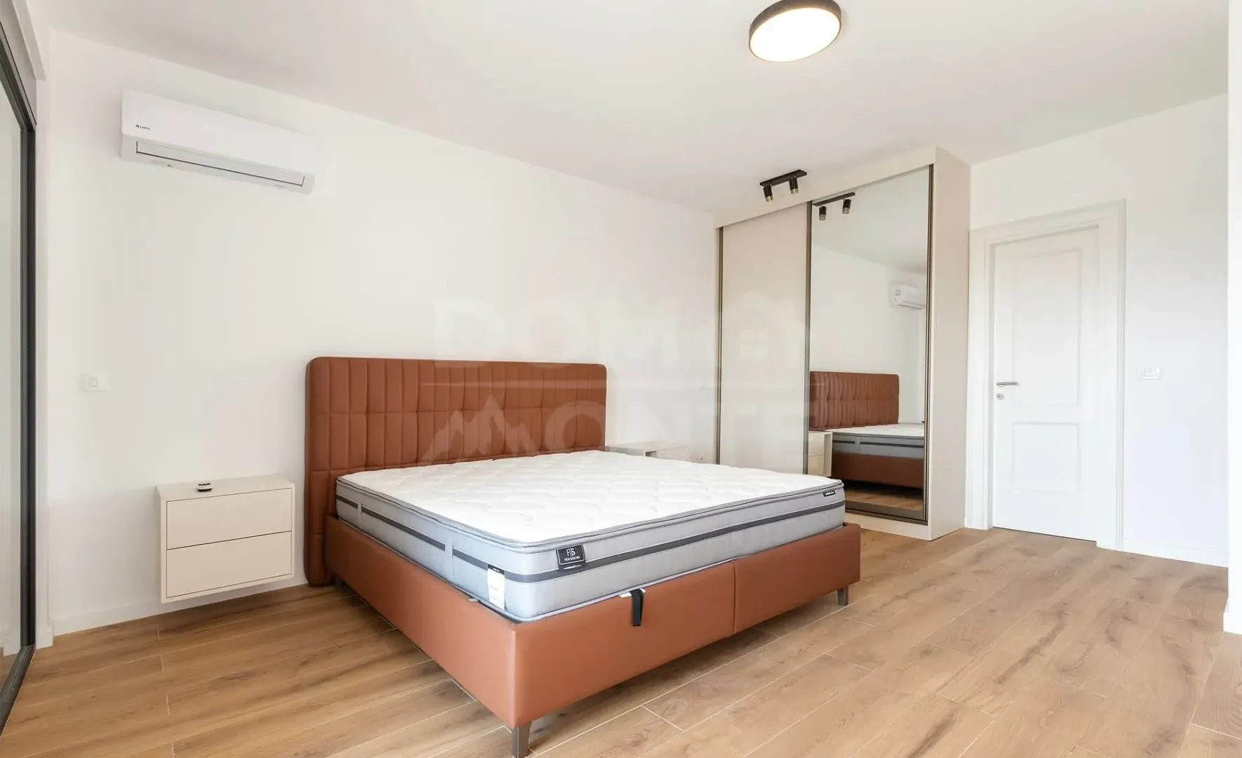 Rent, house, 183m², Kava, Tivat