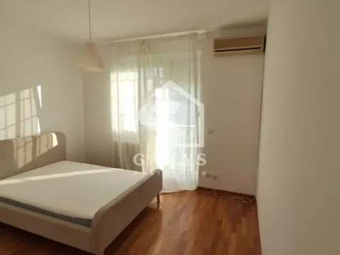 Izdavanje, stan, 135m², Savski Venac, Beograd - image 8