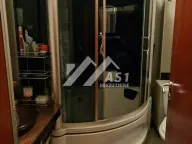 Izdavanje, četvorosoban stan, 99m², Centar, Novi Sad - image 10