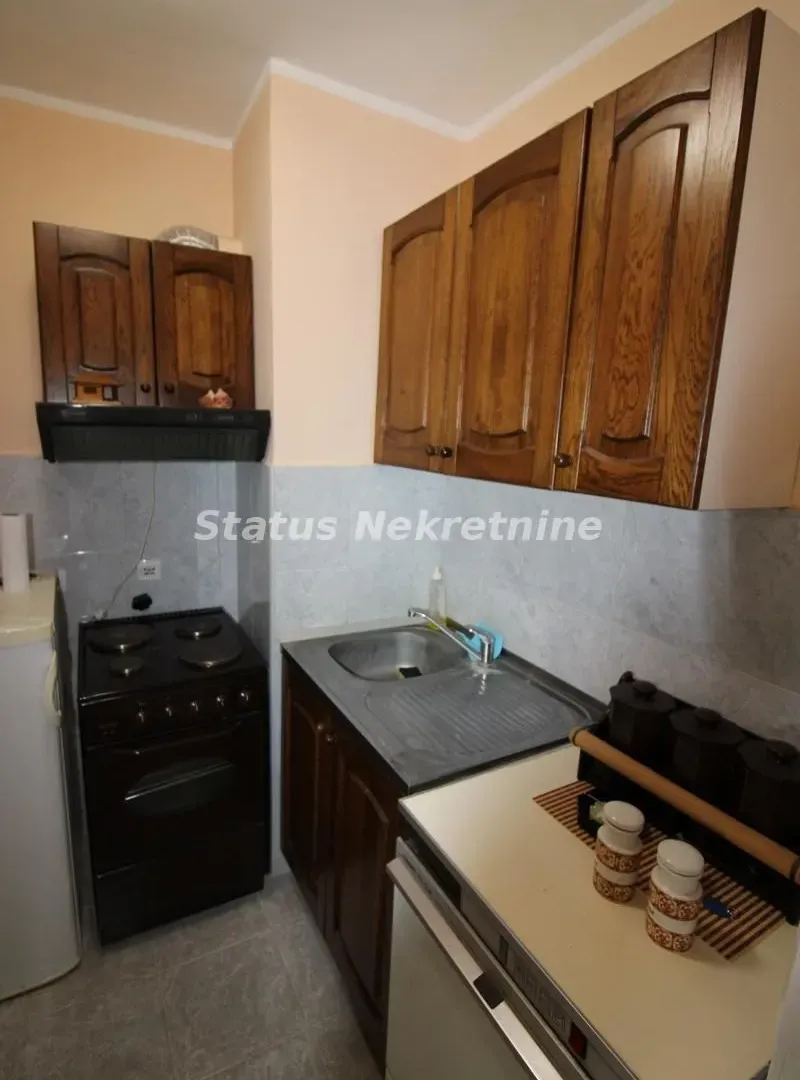Prodaja, dvosoban stan, 60m², Detelinara, Novi Sad Sve Podlokacije